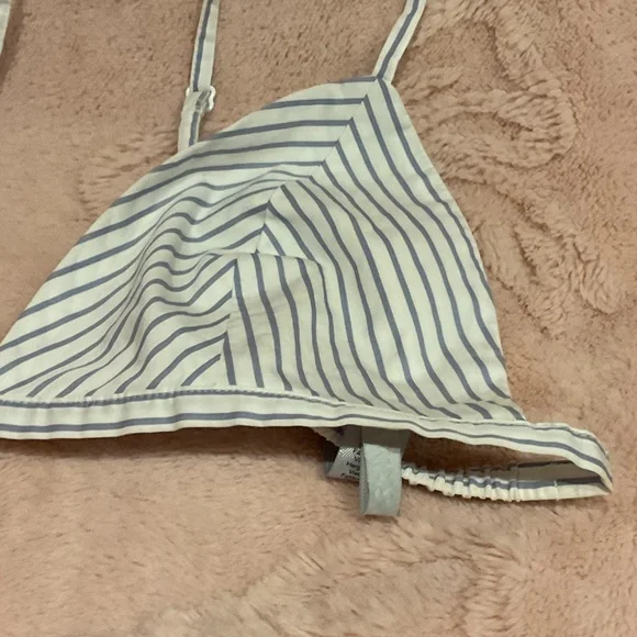 skims cotton poplin triangle bralette - Picture 3 of 5